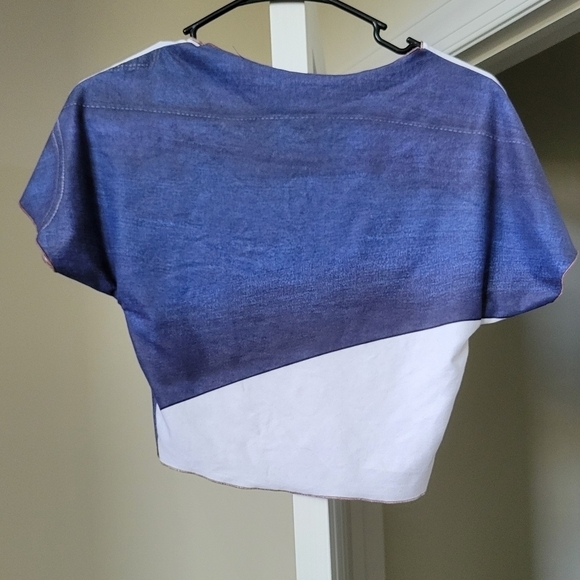 White and Blue Short Sleeve Crop Top - Picture 4 of 4
